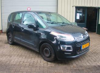 Citroën C3 picasso compleet te koop voor onderdelen. picture 1
