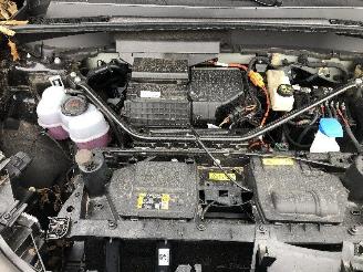 Ford Explorer  picture 12