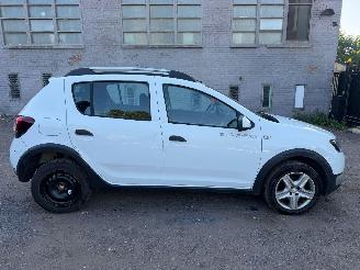 Schadeauto Dacia Sandero 1.5 DCI 2015/11