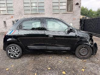 Vaurioauto  passenger cars Renault Twingo III EDITION O 2020/2