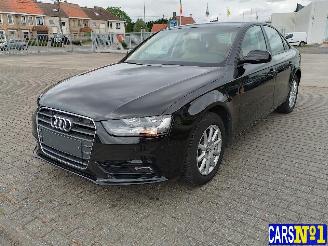 Voiture accidenté Audi A4  2015/6