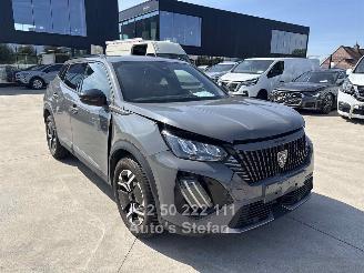Coche accidentado Peugeot 2008 ALLURE 2024/2